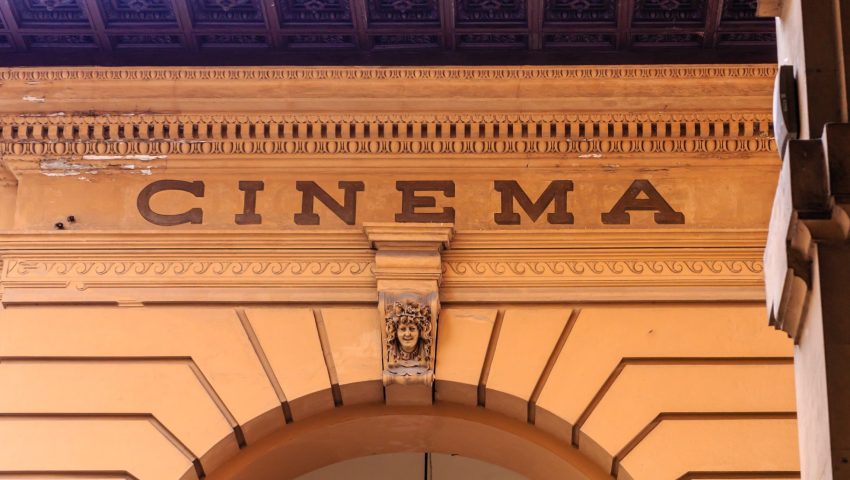 cine en florencia